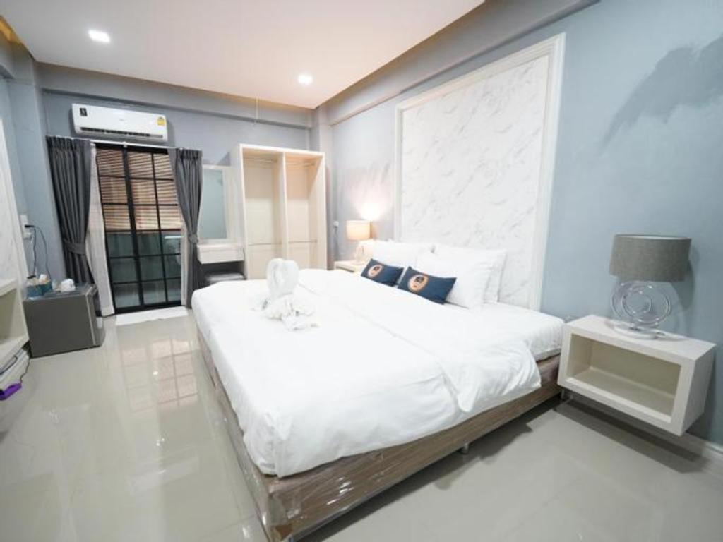 Roomquest Prachin Buri Rojana Si Maha Phot Exterior photo